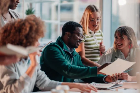 Confiance en soi au travail : comment faire du doute un allié quand on manage ?